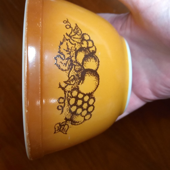 Pyrex Other - Vintage Pyrex Old Orchard #401 Mixing bowl 1.5 Quarts ( 750 ml)